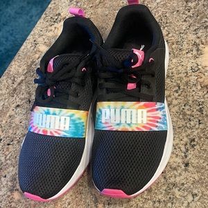 Women Puma Shoes
